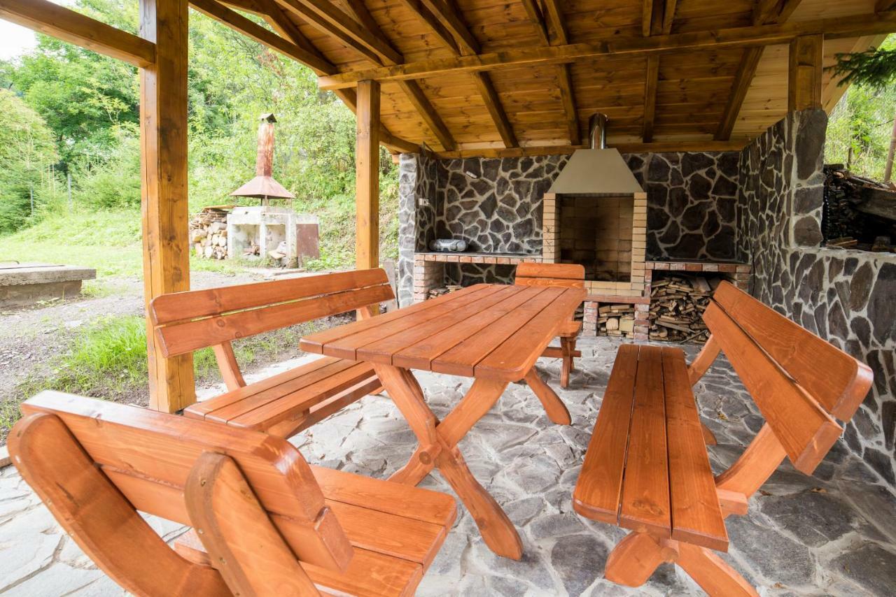 Holiday Home Skalka Mýto pod Ďumbierom 外观 照片
